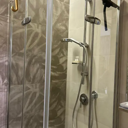 Bed & Breakfast Regina 381 Messina